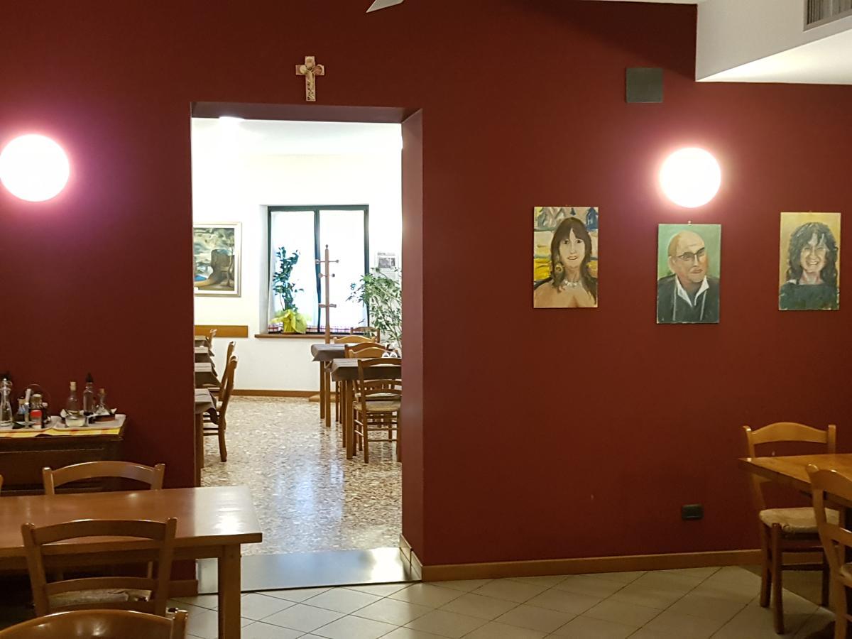 Hotel I Personaggi Udine Esterno foto